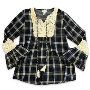 Studio West Bell Sleeve Black & White Plaid Crochet Lace Rayon Top, Small